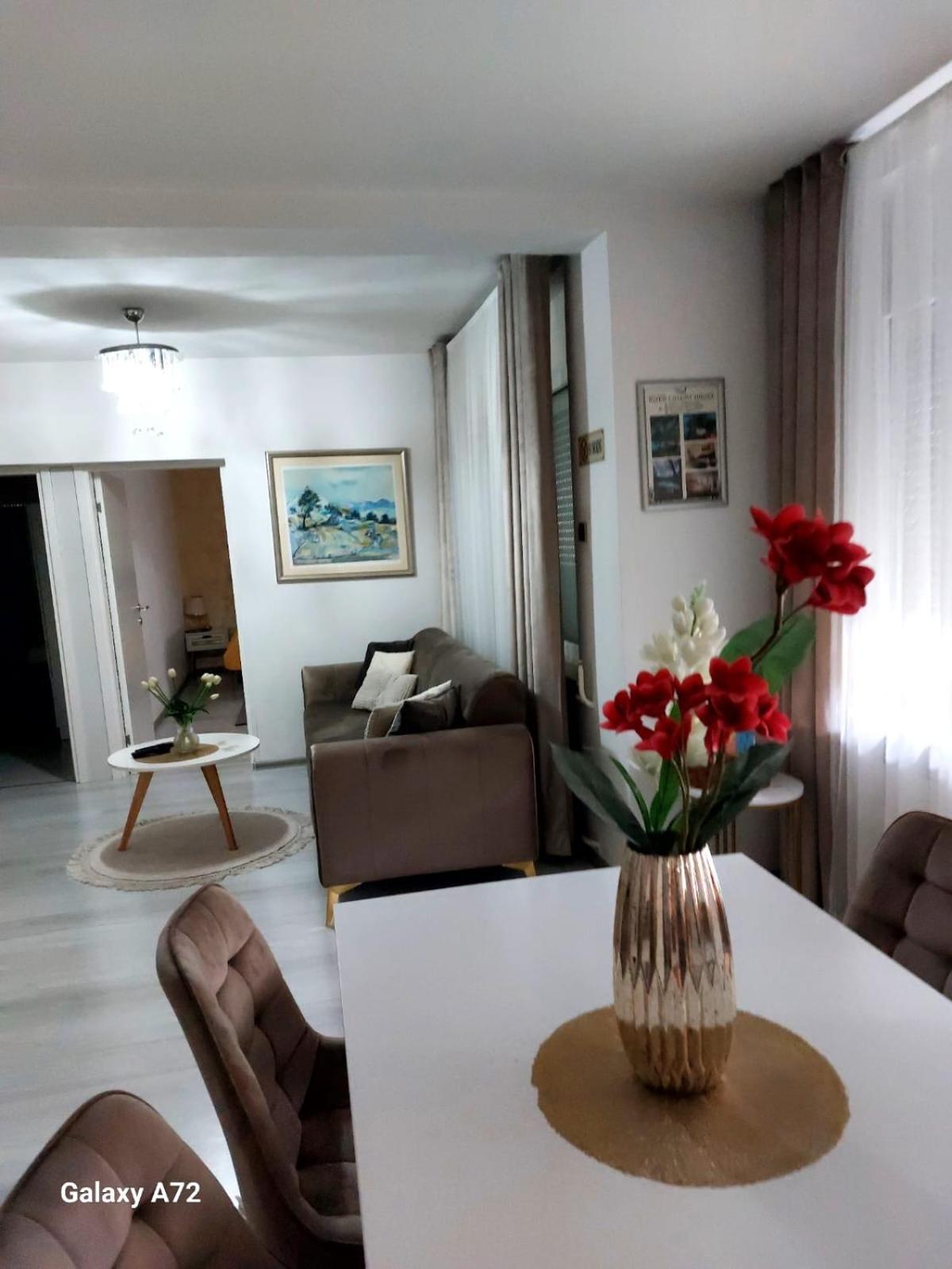 Apartman River Una Bihać エクステリア 写真